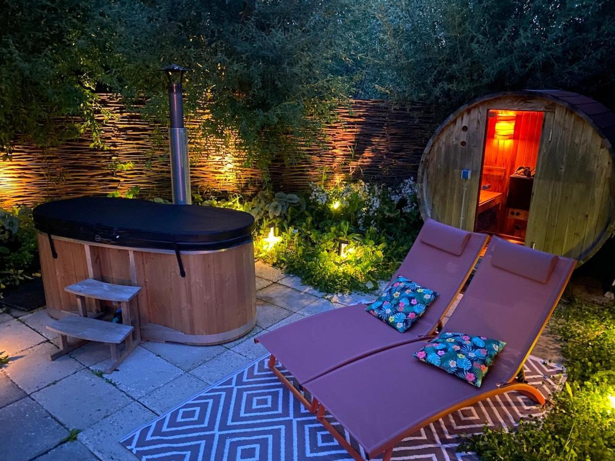 Bed & Wellness Klein Knorrestein With Private Hottub And Sauna And Tandembike Rental Included In Price Almere Zewnętrze zdjęcie